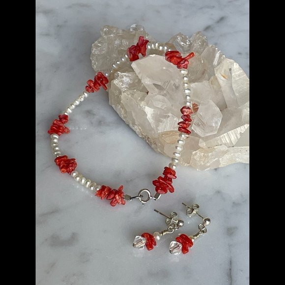 Tiny Potato Pearls w/ Small Vintage Red Coral Branches Bracelet & Earring Set - Picture 6 of 6